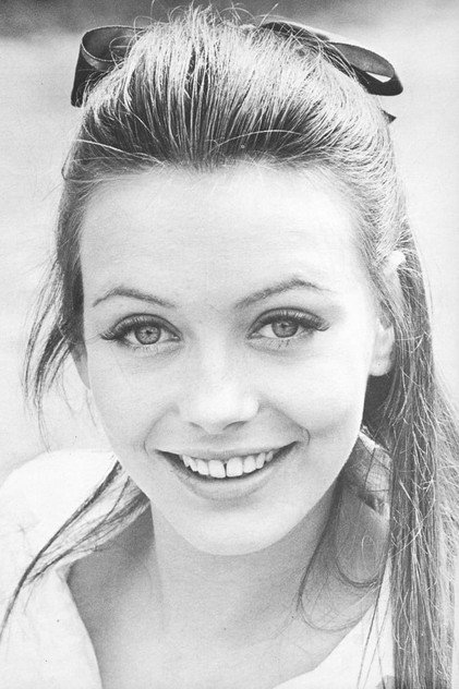 Lesley-Anne Down - 7