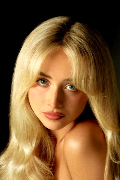 Sabrina Carpenter photo 17