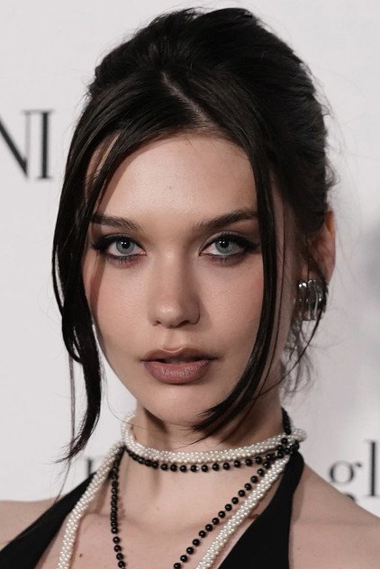 Amanda Steele photo 3
