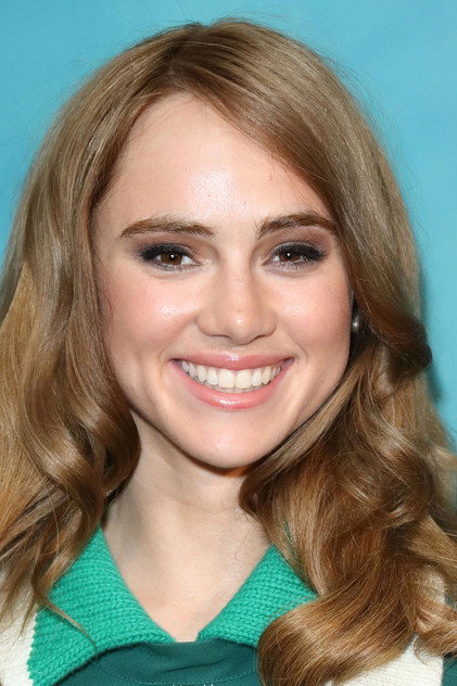Suki Waterhouse photo 13
