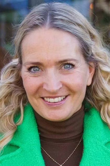 Annette Heick - 12