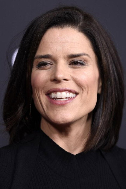 Neve Campbell - 6