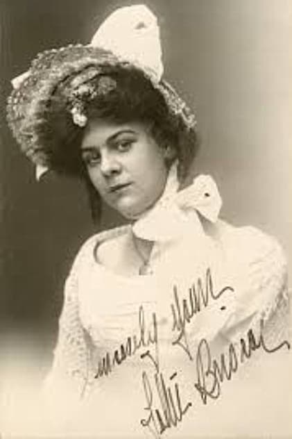 Lottie Briscoe photo 2