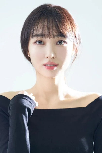 Cho Shi-yoon Biography and Full Filmography - MovieWise