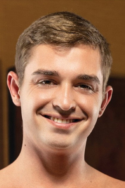 Grayson Lange photo 2