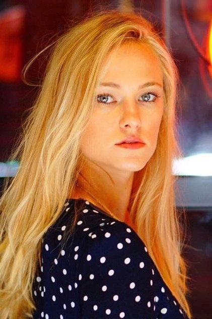 Jessica Madsen - 8