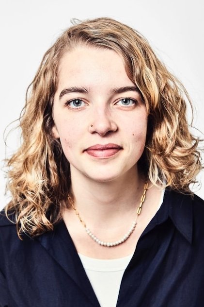 Davine Perik