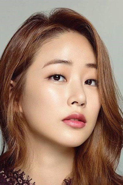 Kim Hyo-jin - 9