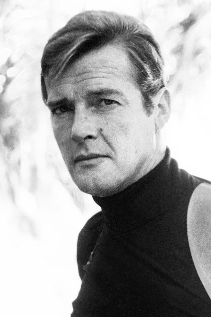 Roger Moore - 9