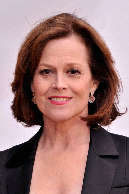 Sigourney Weaver - 7