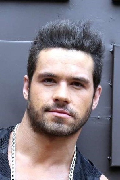 Eleazar Gómez - 4