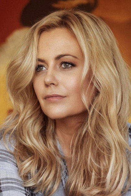 Rachael Carpani - 4