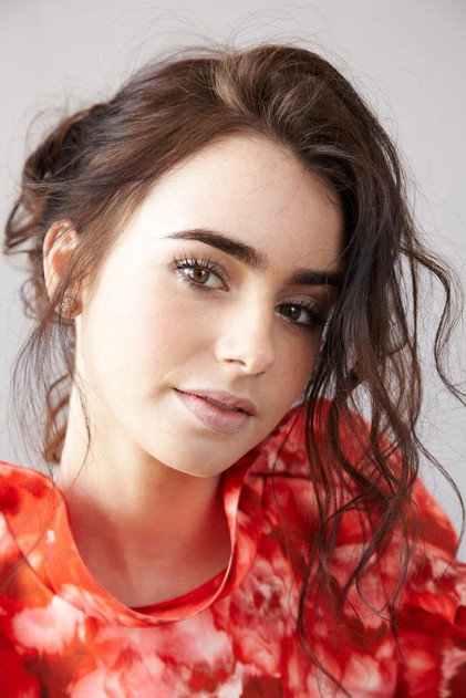 Lily Collins - 7