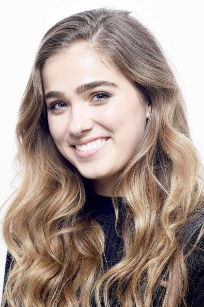 Haley Lu Richardson - 6