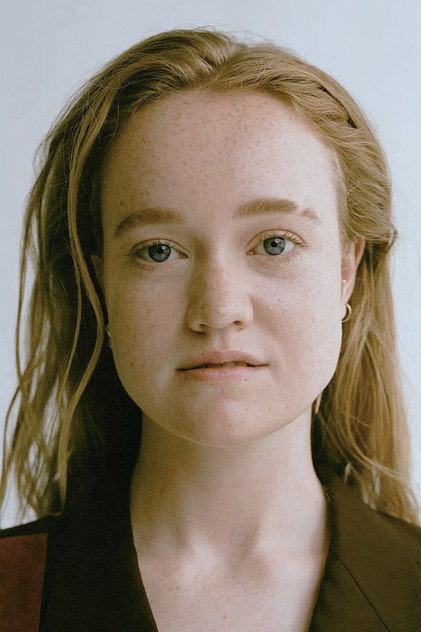 Liv Hewson - 8