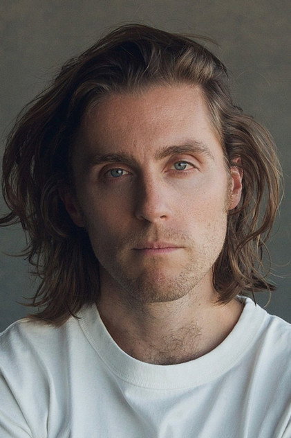 Jack Farthing headshot