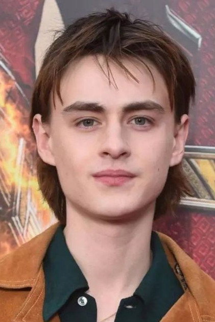 Jaeden Martell - 15