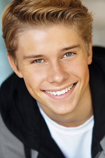 Logan Shroyer - 5