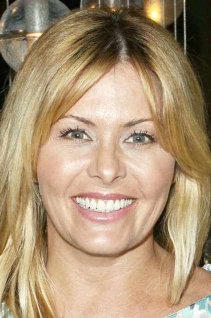 Nicole Eggert - 4