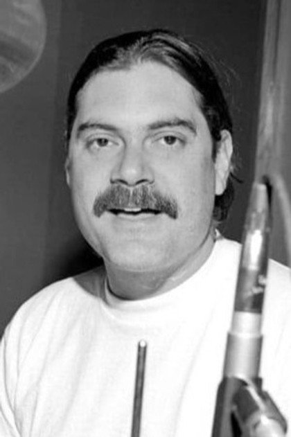 Carlos Vega photo 2