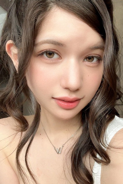Karen Lauren photo 3