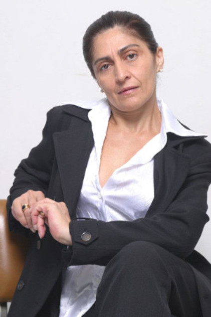 Débora Muniz photo 4