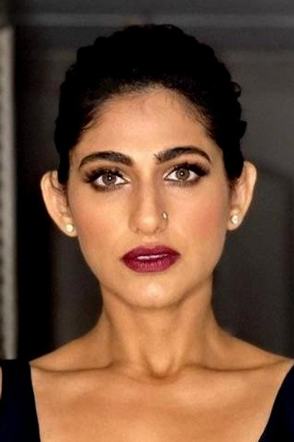 Kubbra Sait - 7