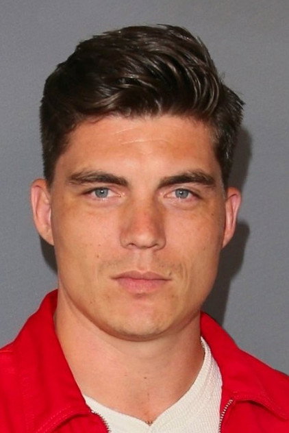 Zane Holtz photo 2