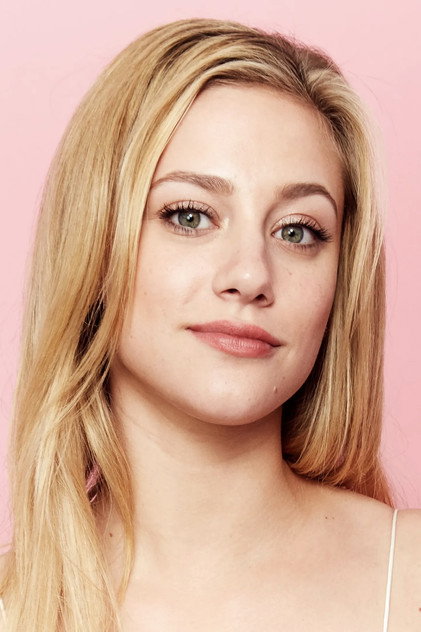 Lili Reinhart photo 24