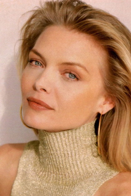 Michelle Pfeiffer - 4