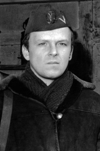 Marian Opania - 8
