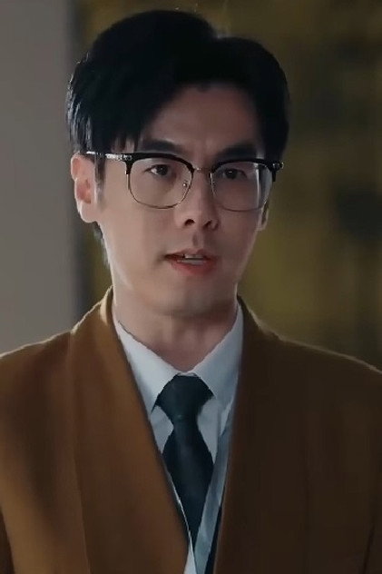 Yan Tian Hao