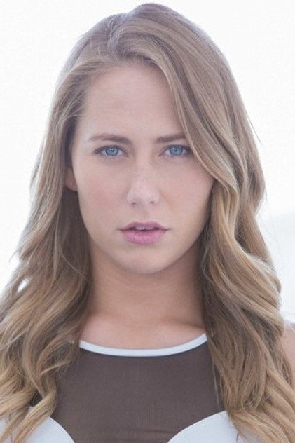 Carter Cruise photo 2