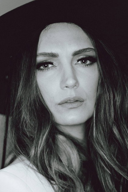Hannah Levien photo 5