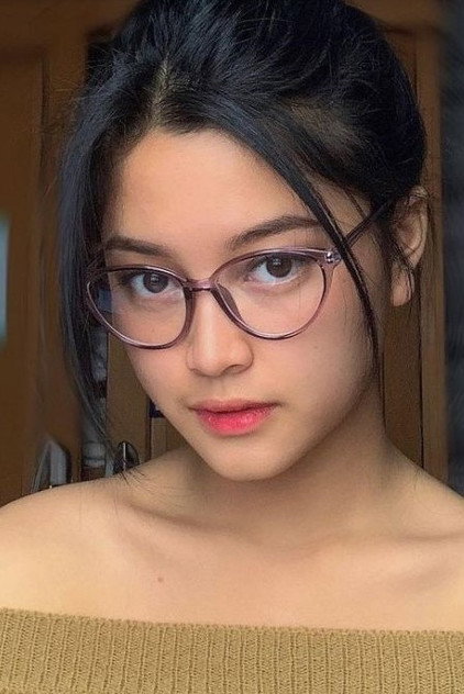 Yoriko Angeline - 4