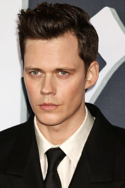 Bill Skarsgård - 18