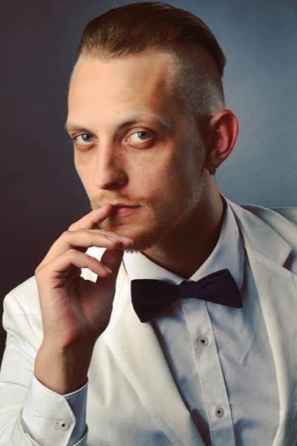 Евгений Ковырзанов Евгений Ковырзанов