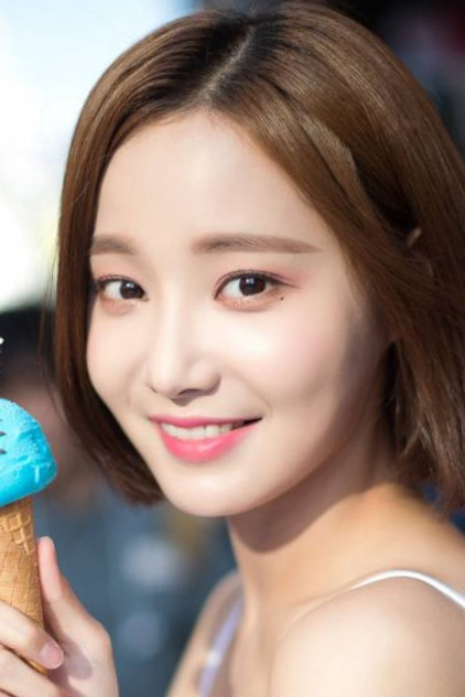 Yeon Woo - 4