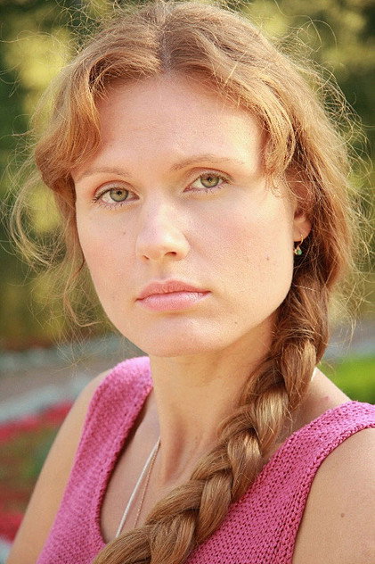 Yuliya Yanovskaya photo 2