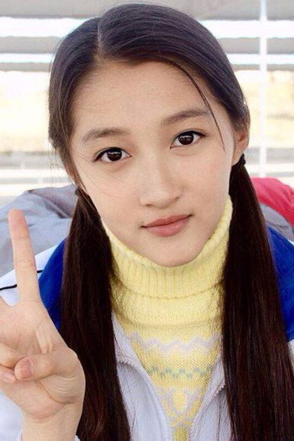 Guan Xiaotong - 7