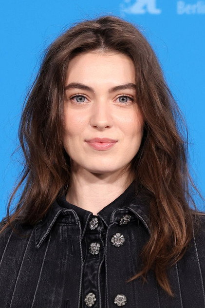 Anamaria Vartolomei photo 15