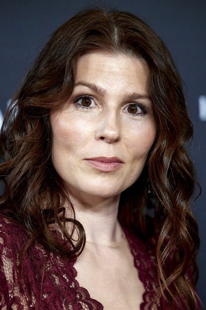 Cecilie Stenspil photo 7