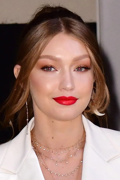 Gigi Hadid - 11