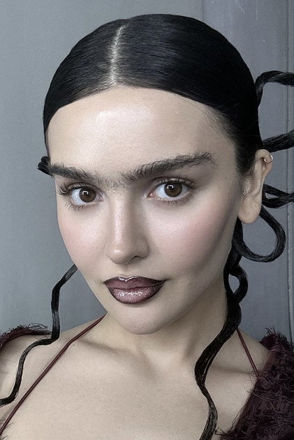 Dina Saeva photo 3