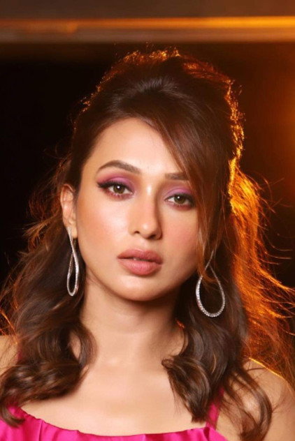 Mimi Chakraborty - 9