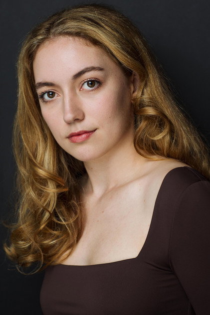 Alexandra Swanbeck photo 5