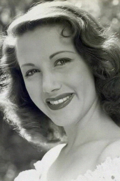 Lorraine Miller photo 3