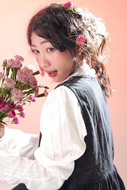 Kim Thơ