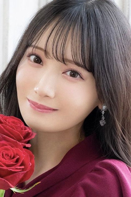 Hitomi Suzuki photo 4