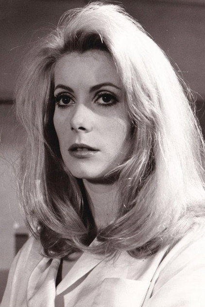 Catherine Deneuve - 16